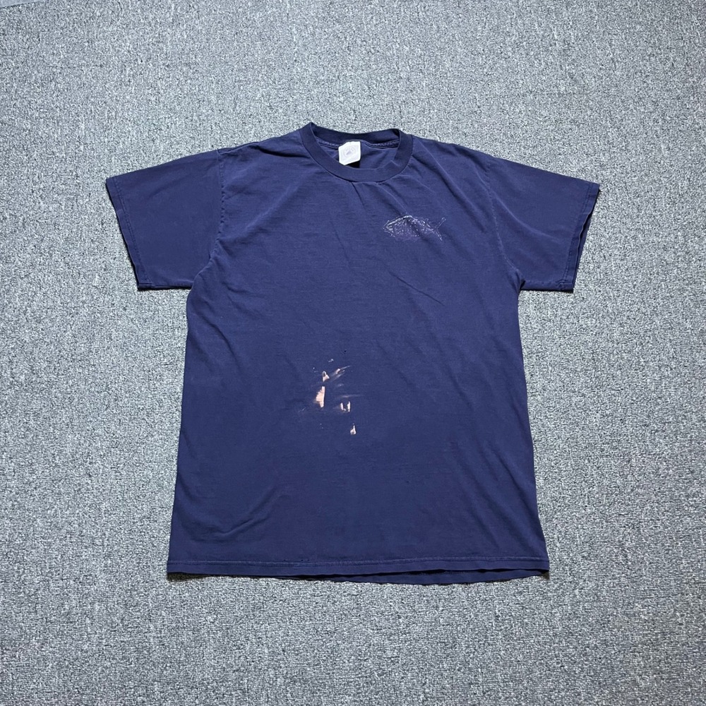 Vintage Delta Pro Weight T-Shirt Size M Blue Fish Graphic Distressed 90s Grunge - Picture 2 of 10